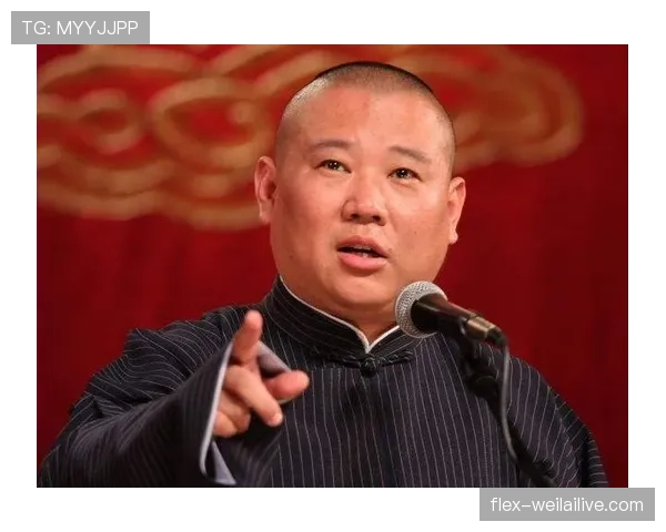 高磊随手晒的一张桌子,把我穷人的自尊折成两半 高磊随手晒的一张桌子,把我穷人的自尊折成两半